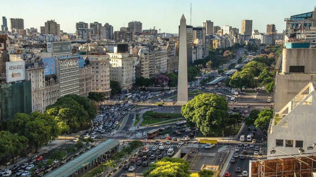 una-joven-fue-por-primera-vez-a-buenos-aires-y-se-sorprendio-por-algo-puntual:-“que-les-pasa”